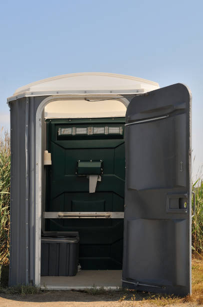 Best Porta potty rental for outdoor events  in Goshen, CA
